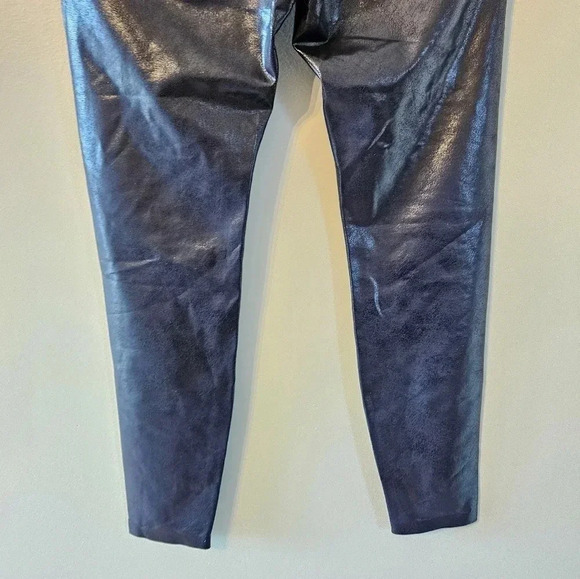 Knix High Rise Contour Waist Biker  Legging Moto Pants Black Size Large. - Picture 14 of 15